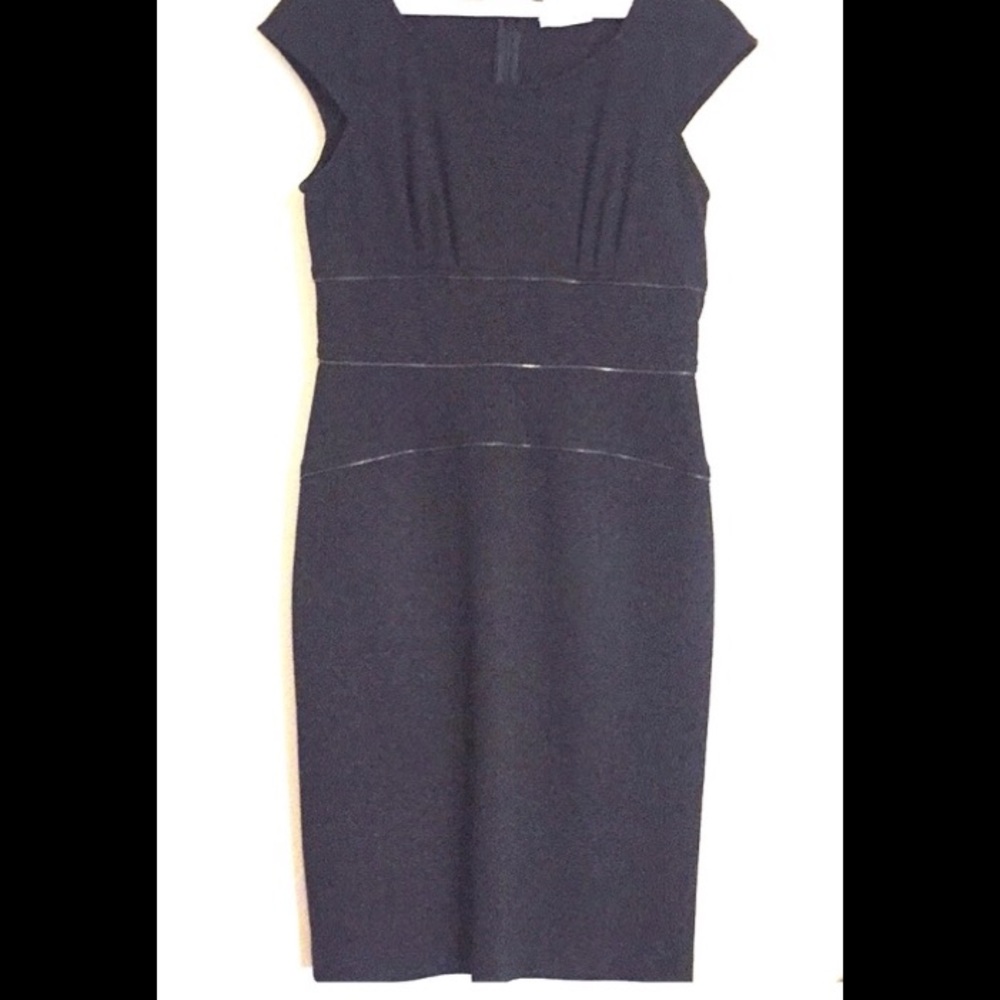 Calvin Klein Sz 6 zipper detail dress